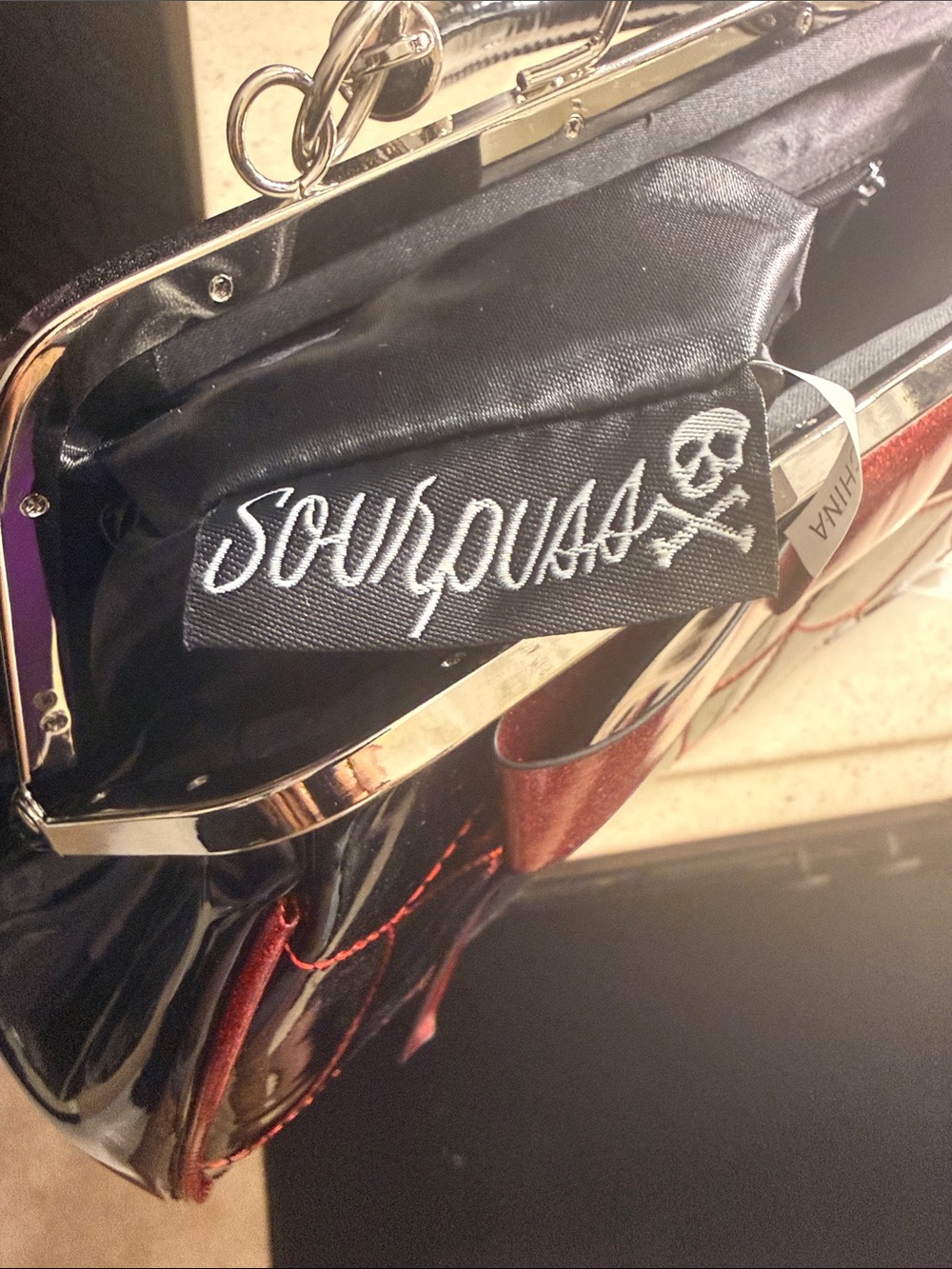 Sourpuss Black Patent Spiderweb Top-Handle Bag with Red Bow - Picture 4 of 4